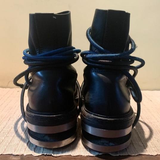 Fashion Black Vintage Ankle Strap Climbing Hook Decorative Short Boots 2025 Autumn New Metal Heels Unisex Mid-Calf Chelsea Punk Boots