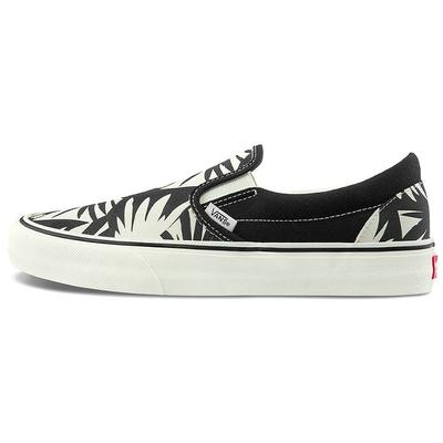 Slip-On Sf Canvas Lightweight Durable Breathable Low-Top Skate Shoes Unisex Sneakers Black White VN0A3MUC9IG