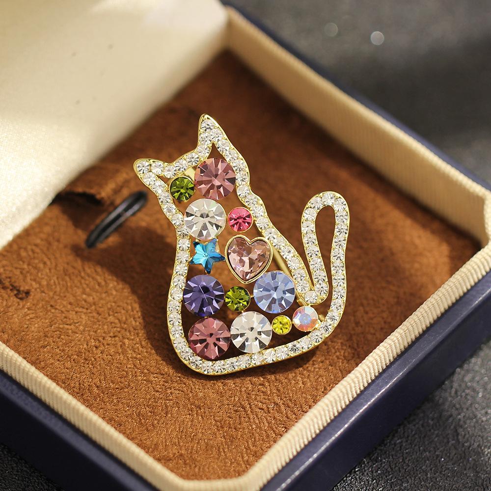 Милая и яркая хрустальная брошь-кошка, стильный и универсальный дизайн, милый животный корсаж, новая булавка