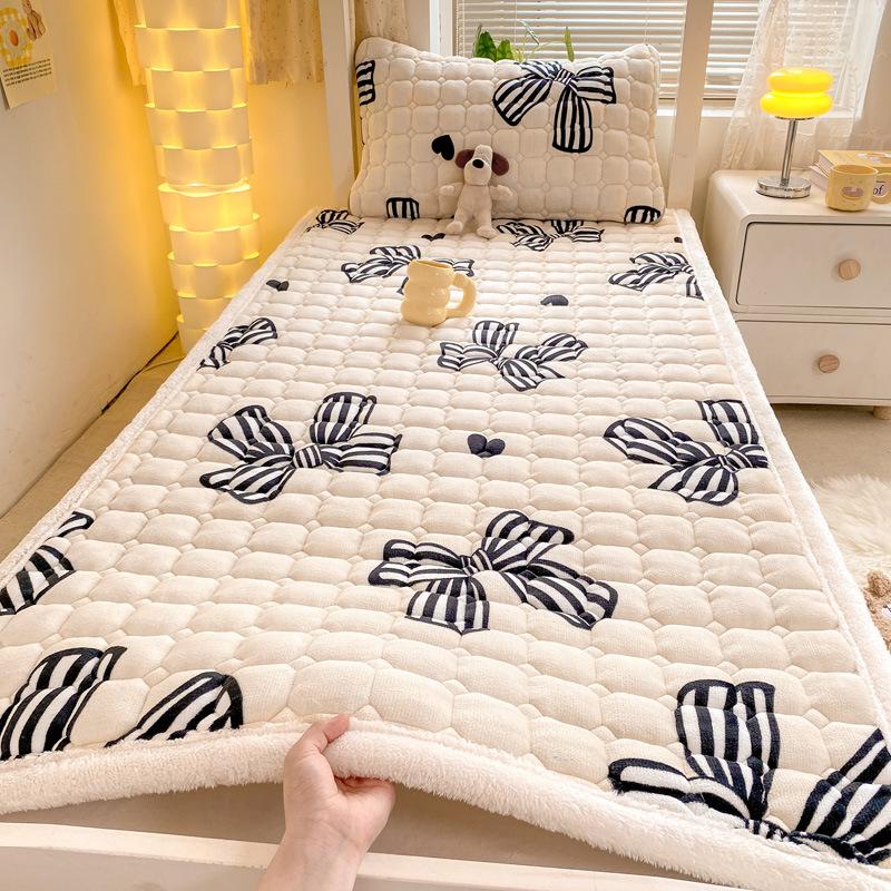 Milk Fleece Mattress Pad with Anti-Static Layer, Foldable Thermal Topper for Dorm Bed - 90x200cm To 200x220cm Machine Washable