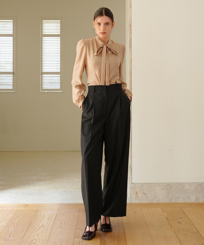 PAUL&ALICE Ribbon Tie Blouse / Beige
