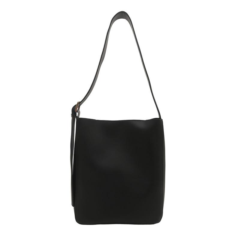 

Commuter tote bag large capacity new child and mother bag portable fashion commuter shoulder underarm versatile bucket bag чёрный