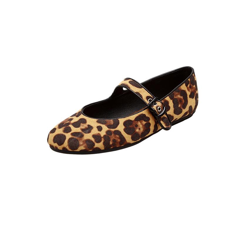 

2025 весна новые туфли Мэри Джейн балетки с круглым носком и пряжкой с леопардовым принтом на плоской подошве женские туфли для бабушки 40