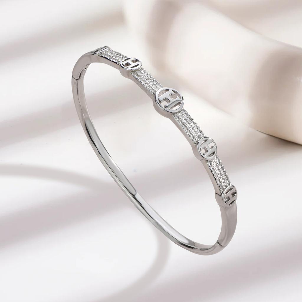 2026 Gold-plated Zircon Fashion Bracelet Big Pig Nose Bracelet Personalized Design Temperament Jewelry