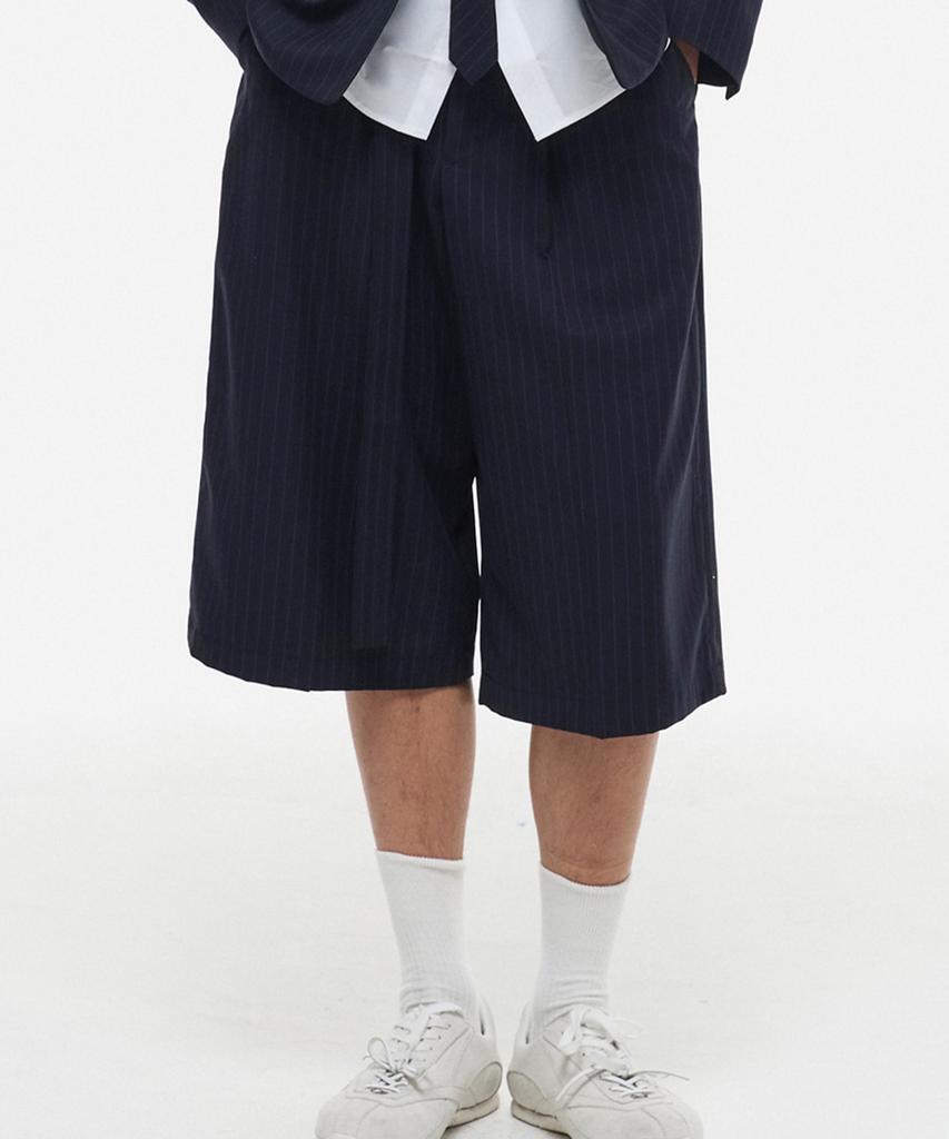 DNSR Belted Stripe Bermuda Slacks Navy