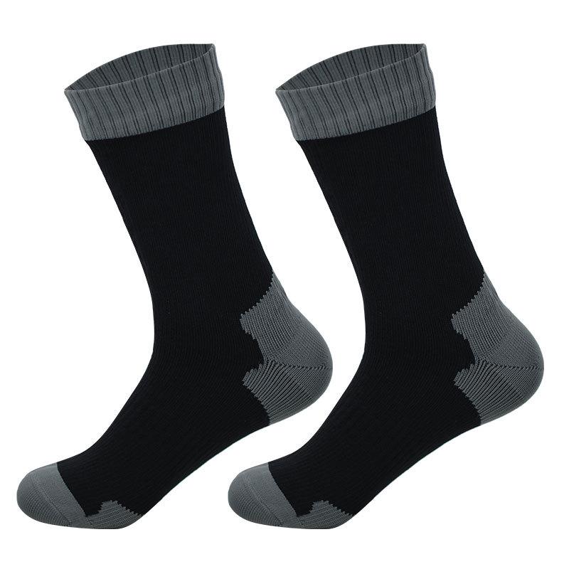 Children's Waterproof, Breathable, Quick-Drying Non-Slip Socks for Outdoor Activities: Wading, Camping, Beach, Hiking, Skiing, and Diving.