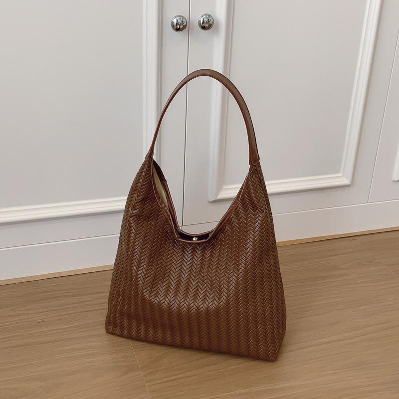 

Плетеная сумка под мышкой женская новая простая сумка на плечо сумка-тоут большой вместимости для поездок на работу