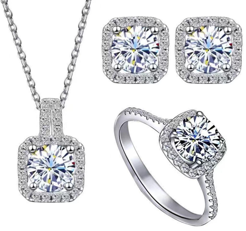 4 st Zirkon Set för Kvinnor, Mode Casual Dam Armband med Hjärtdesign, Halsband, Örhängen, Zirkon Set, Lämpligt för Dagligt Bruk,
