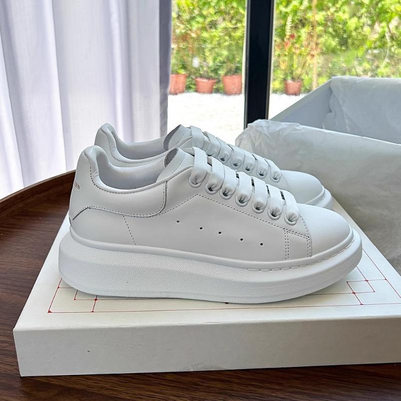 Dachang Xiaobai shoes new versatile women's shoes leather thick sole inner height increase casual board shoes couple men's shoes