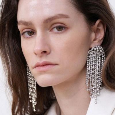 ZOENA Popo White Earring
