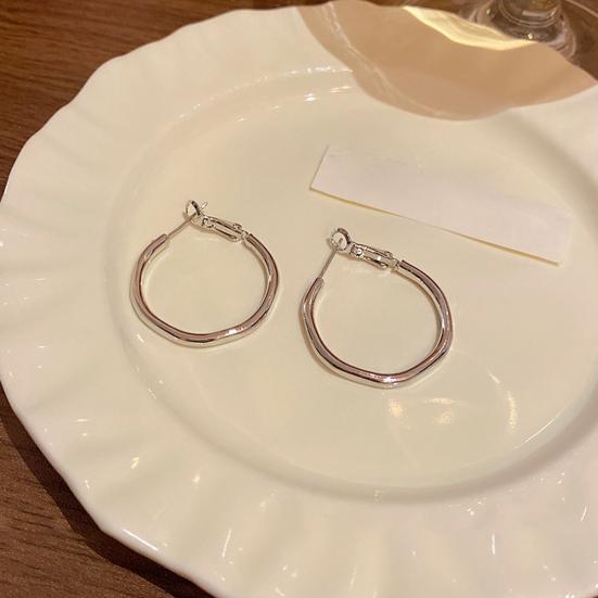 1 Pair Women Earrings Irregular Round Design Lightweight Shiny Circle