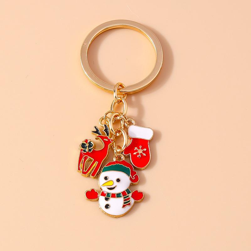 New Enamel Christmas Keychain Snowman Santa Claus Key Rings for Car Key Holder Women Girl's Handbag Pendants Jewelry Gifts