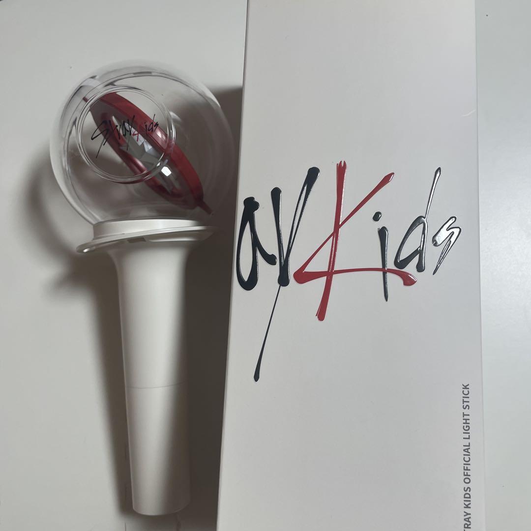 

[USED] Stray Kids Official Light Stick ver1