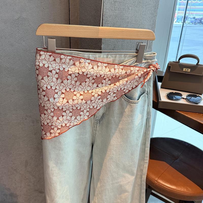 Korean version of flower embroidered triangle scarf women's summer plant flower print versatile decorative scarf silk scarf tied bag headband