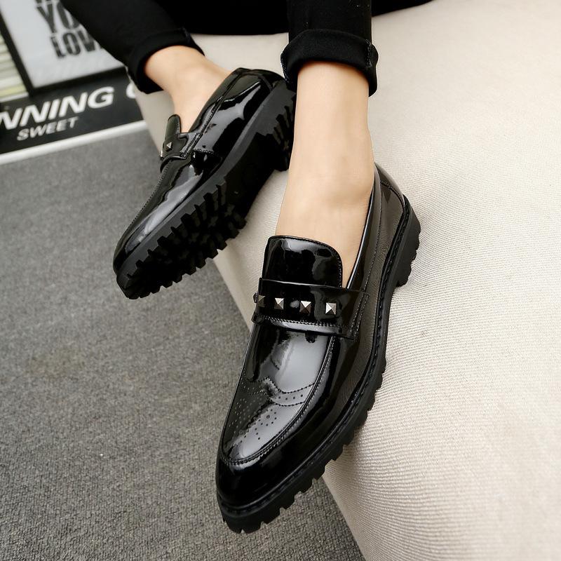 Men s patent leather glossy trend pointed small leather shoes Men s British casual hairstylist Men s shoes 38