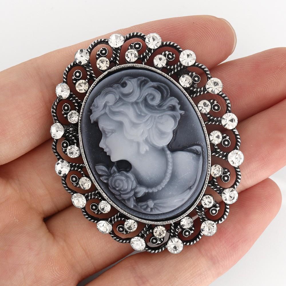 Retro Bohemian Style Palace Beauty Head Brooch Charm Women's Brooch Fashion New Party Jewelry Accessories Gift