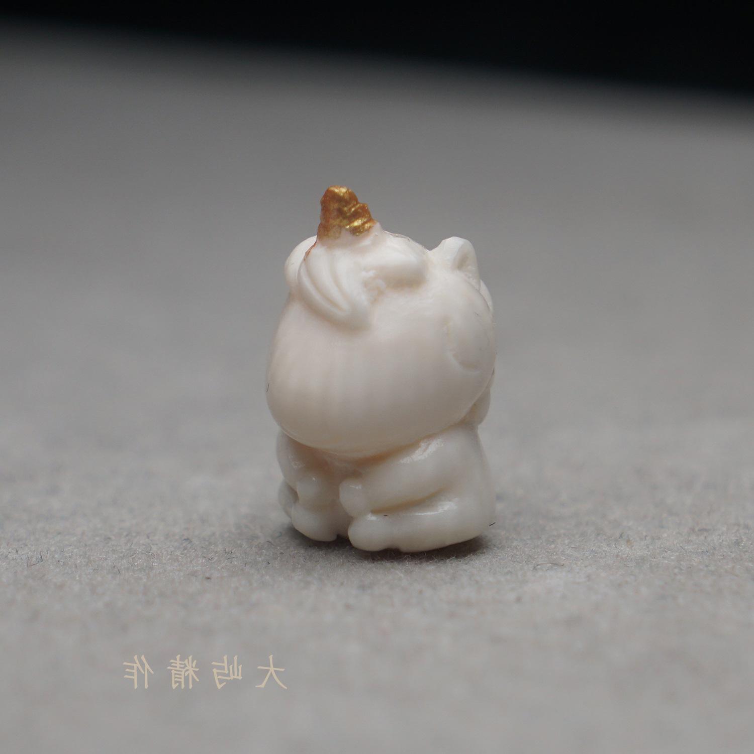 Natural Mammoth Ivory Unicorn Pendant - Cute Xiaohongshu Carving for DIY Cultural Accessories 15*9.5*10.2mm