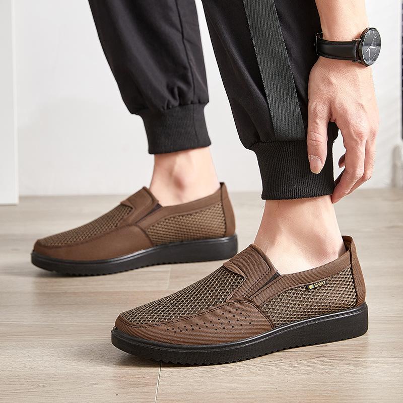 Comfortable Men Casual Shoes Breathable Mesh Summer Men Shoes New Non-slip Lightweight Shoes for Men 2025 Summer New