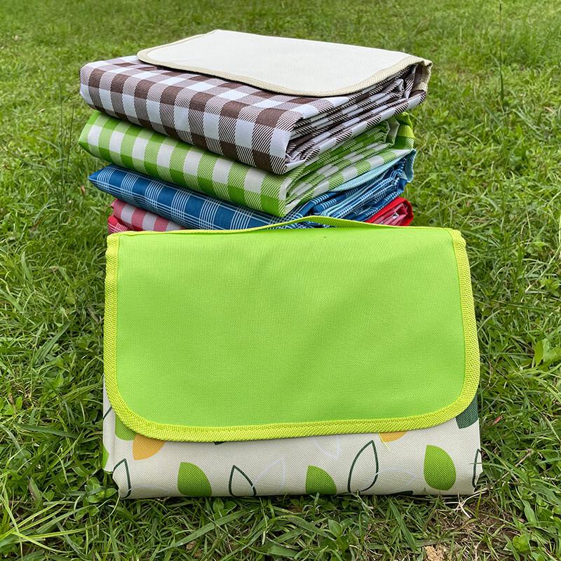 ZISIZ 600D Oxford Waterproof Outdoor Picnic Mat