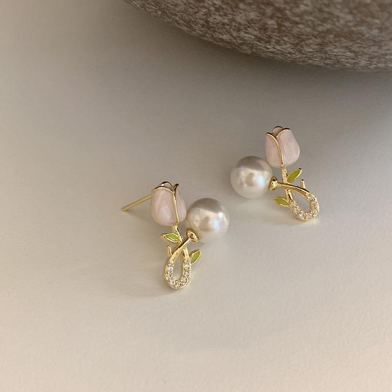 Elegant Tulip Pearl Stud Earrings for Women - Versatile New Style Accessory