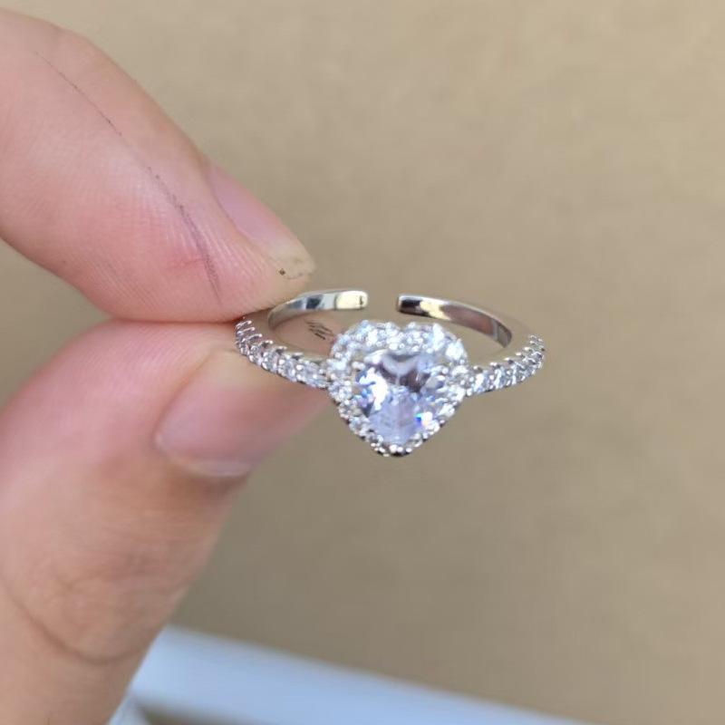 Women's High-End Zirconia Heart Ring: Adjustable Open Design with Light Luxury, White Gold Plating, and Moissanite Inlay.