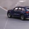1:64 Jeeps Grand Cherokee SUV Alloy Car Model Diecast Metal Off-road Vehicles Car Model Simulation Miniature Scale Kids Toy Gift