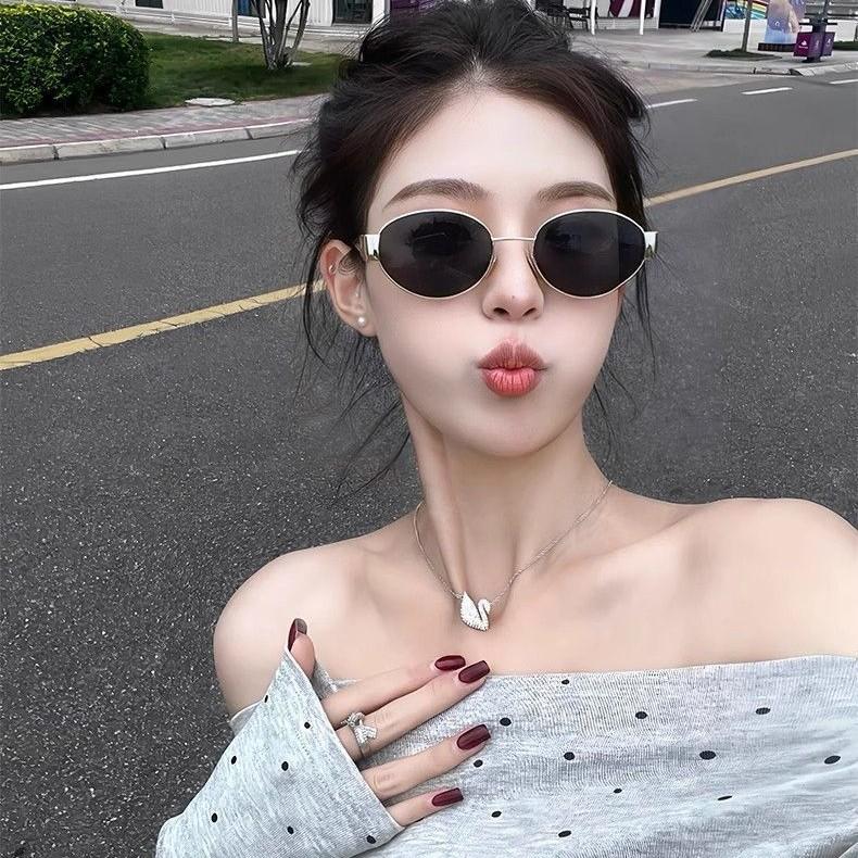 Retro Ovale Metallrahmen Sonnenbrille Herren und Damen Vielseitige Mode Sonnenbrille Street Style Trend