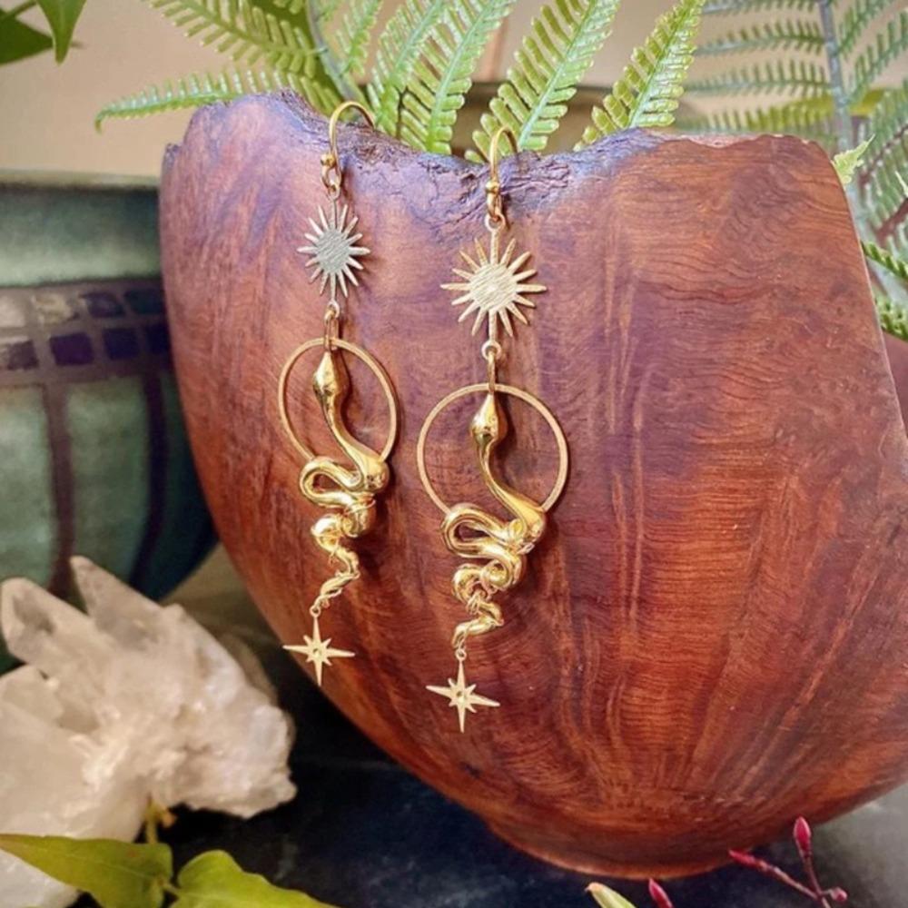 Overdreven Persoonlijkheid Goudkleurig Slang Zon Ster Kwastje Roestvrij Staal Hangende Oorbellen voor Vrouwen Hallowmas Feest Sieraden Cadeau