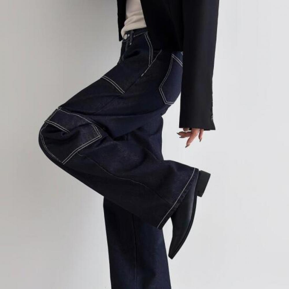 New Arrivals Open Run Women Black Cargo Semi Wide Fit Casual Jeans