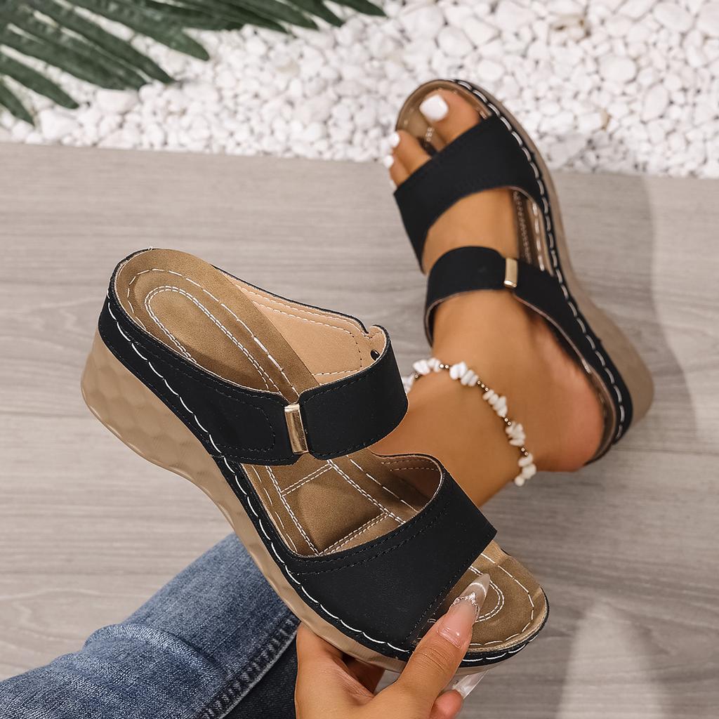 Fashion Summer Woman Slippers Fashion Wedge Women Shoes Open Toe Slip On Sandals Casual Lightweight Slippers Female Slides Women