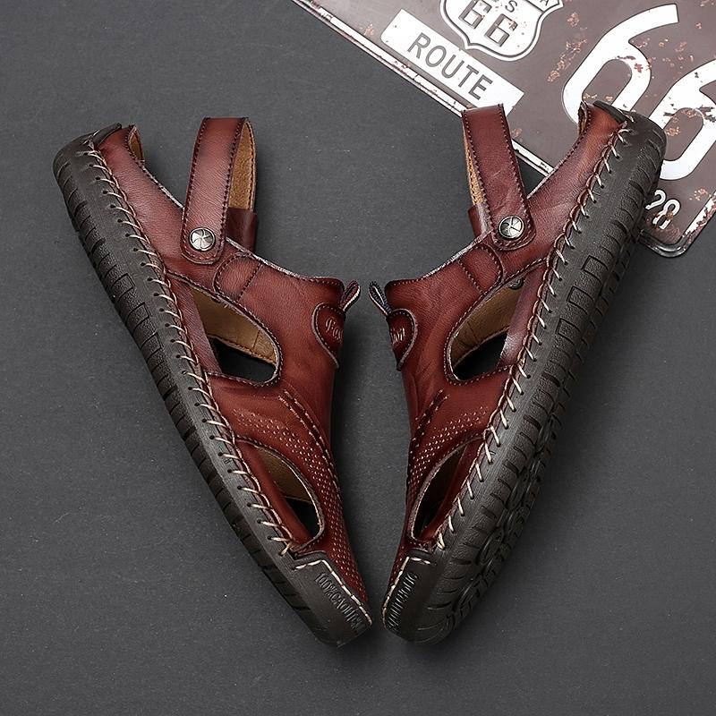 Summer Sandals Men Classic Roman Sandals 2025 Slipper Outdoor Sneaker Beach Rubber Flip Flops Men Water Trekking Sandals