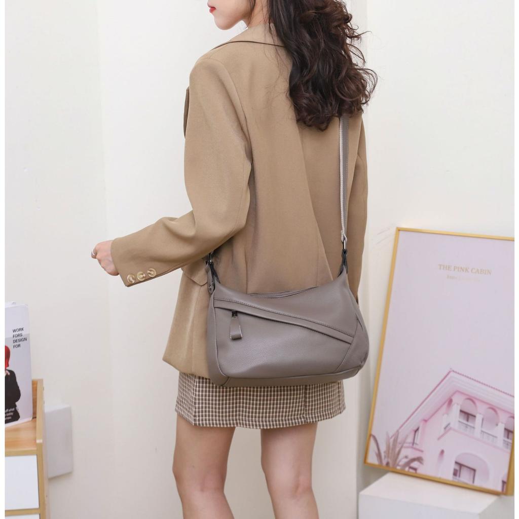 Cowhide Shoulder Women's Bag Large Capacity, Women's Fashion Simple Tote Bag Practical Commuter Bag Multi-compartment Soft