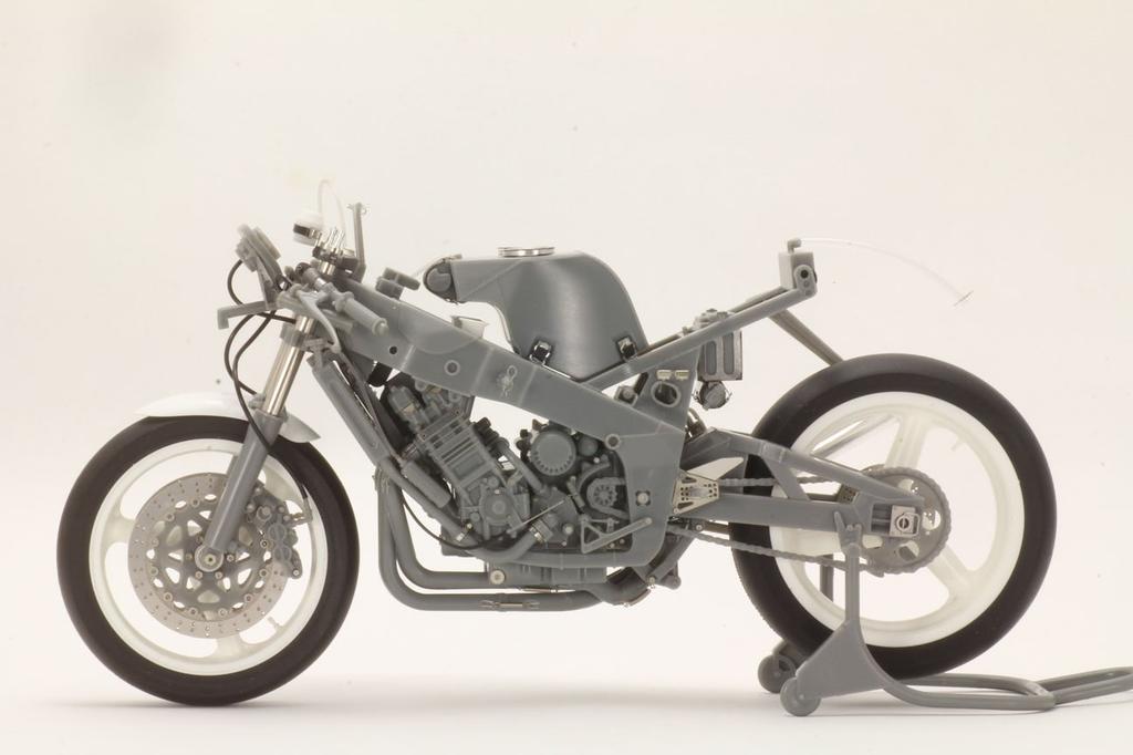 Top Studio Yamaha Detail Up Set Fujimi TD23094 FZR-750 1/12