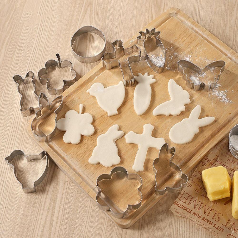 Stainless Steel Cartoon Animal Baking Mold Creative Cute Biscuit Mould  Holiday Party