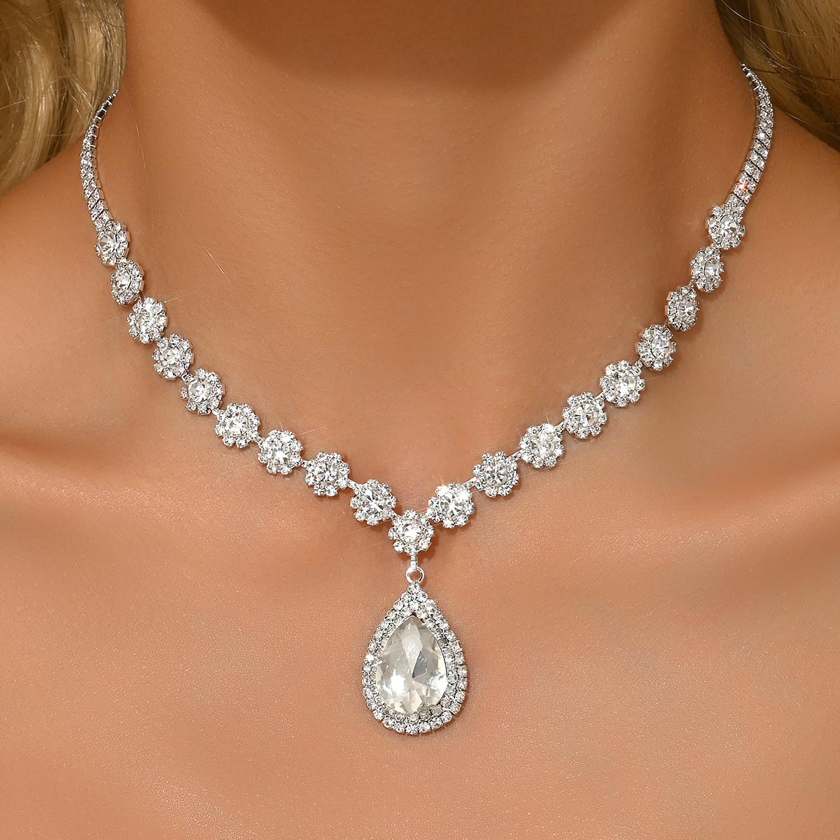 

1PC Women s Fashion Waterdrop Flower Design Necklace Jewelry Suitable for Date, Party, Festival Gifts-2172