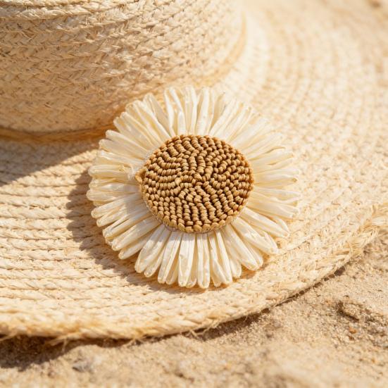 50 Stück Handgemachte Gänseblümchen 8 cm Künstliche Blumen Verzierungen DIY Zubehör für Strandhüte Kleidung Vorhangbinder Bastelbedarf