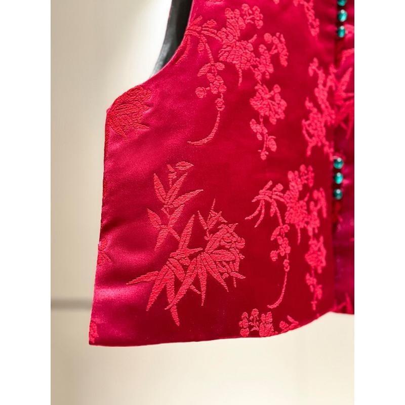 Zhang Velvet Jacquard New Year's Red Vest Women's 2025 Spring New Stand-up Collar Retro Buckle Vest