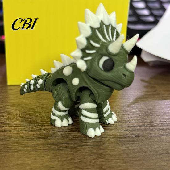 Dinosaur Fidget Toy 3D Printed Three-Horned Figurine with Articulated Joints, Green White Desk Thorn Pattern Decor Textured Spikes, Mini Collectible