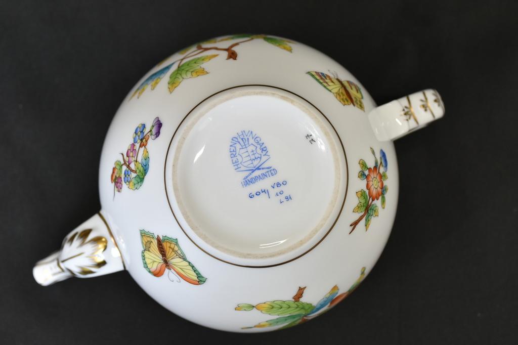 Herend VBO/Victoria Bouquet Teapot Made in Hungary Handpainted Vintage Rare