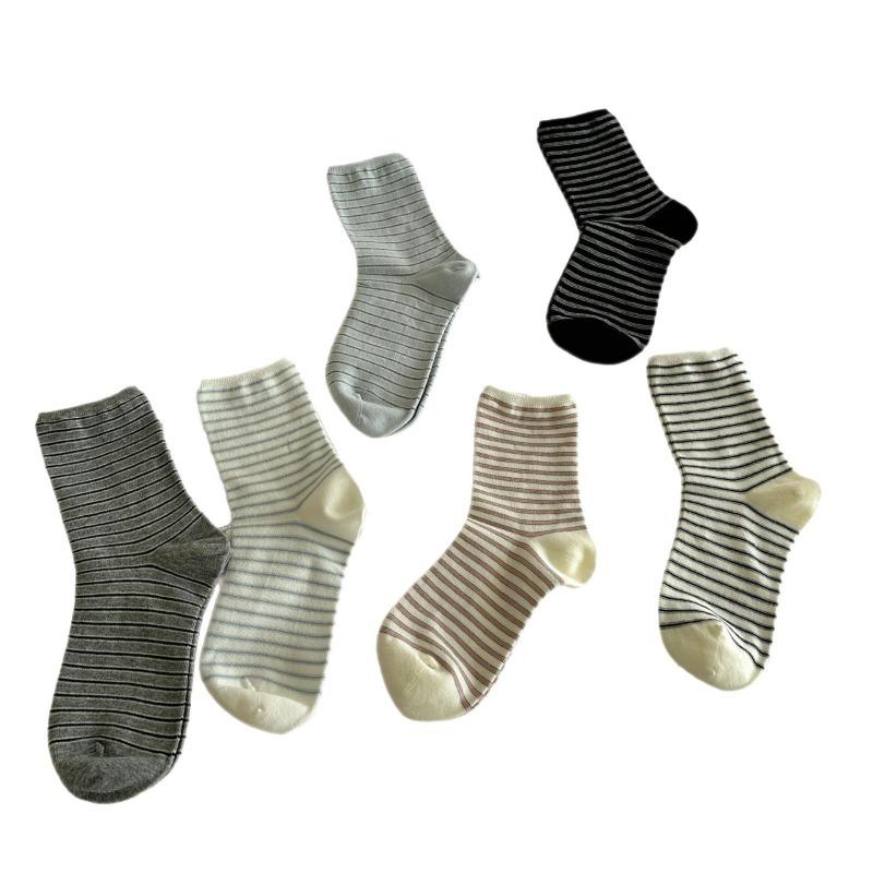Women's New Spring and Summer Products Are All Striped Boneless In The Tube Pile Socks