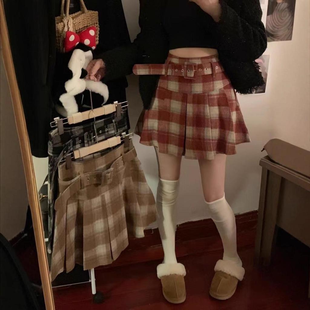 Plus Size Plaid Wool A-Line Belted Skirt - Autumn/Winter, Red, High Waist, Petite Short Skirt for 200 Jin