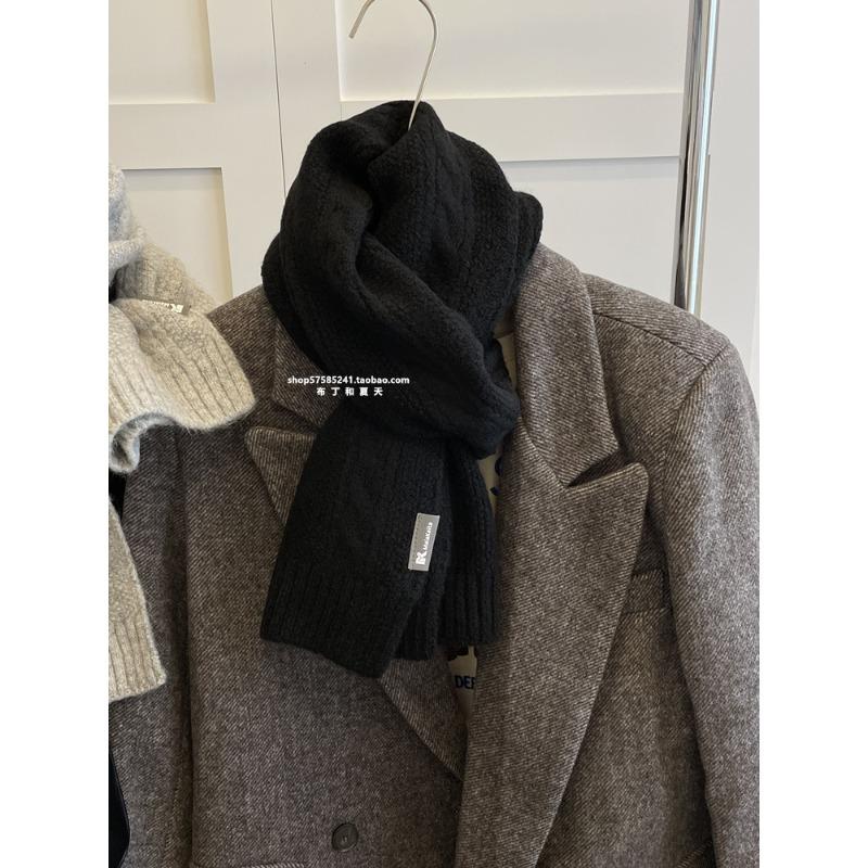 Twist Pattern Wool Scarf Gentle Breasts  Warm Neck Scarf for Students  New Winter Style for Men and Women