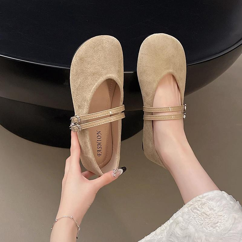 Fashion 2025 New Sweet Women's Flats Casual Sneakers Round Toe Soft Sole Retro Summer Flats Comfortable Leisure Dress Shoes Cute Style