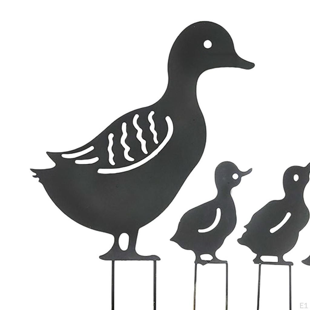 Decoration 4 Pieces Outdoor Yard Metal Ducks