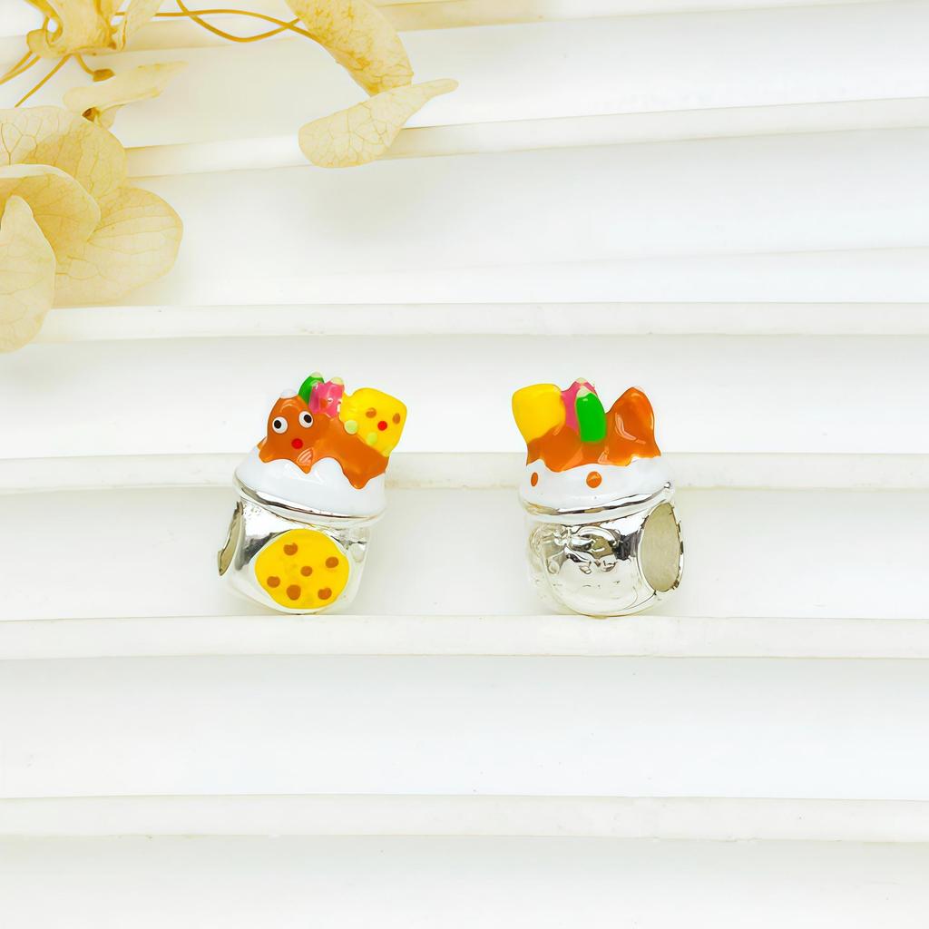 Dopamine Drip Hand-Painted Alloy Beads: Cute 3D Cartoon Accessories for DIY Bracelets