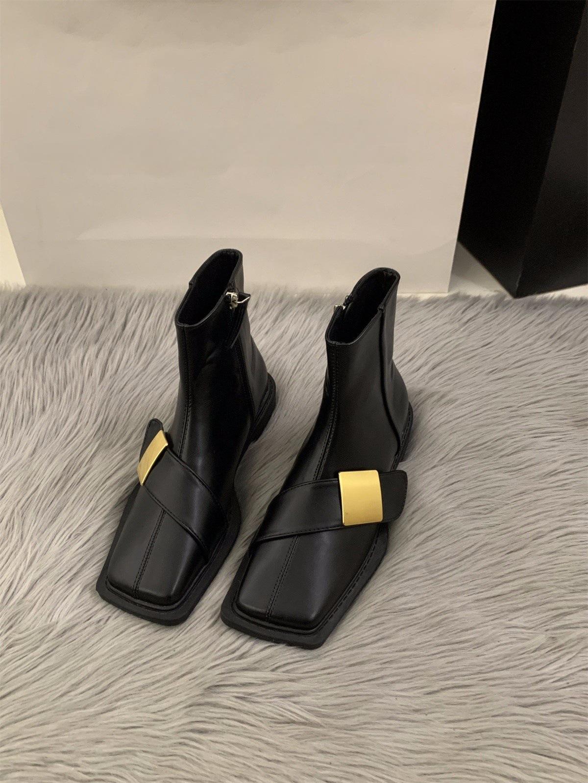 

Черные британские ботинки Martin с плоским дном и квадратным носком, женская обувь 2025 года, новые весенние и осенне-зимние ретро-ботинки небольшого размера 39