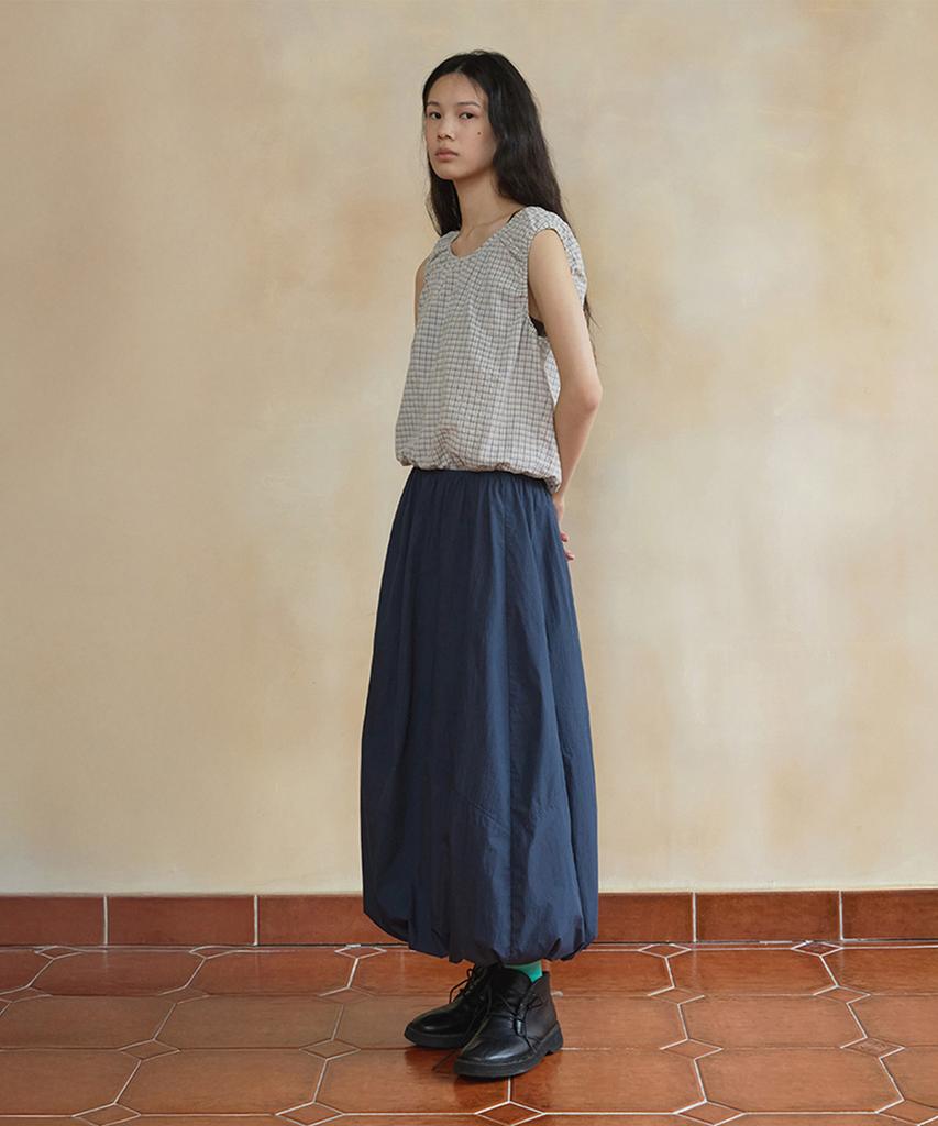 Monokeulom Rir Volume Skirt (Navy)