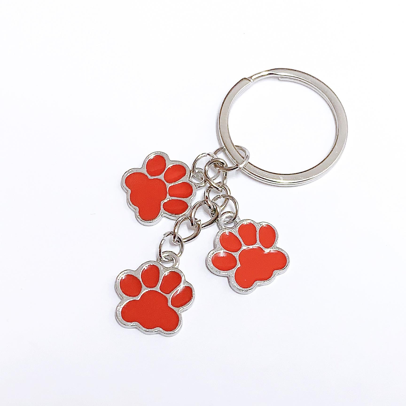 

Alloy Cartoon Cat Paw Keychain Cute Bear Paw Bag Accessories for Women Couple Family Keychain Pendant