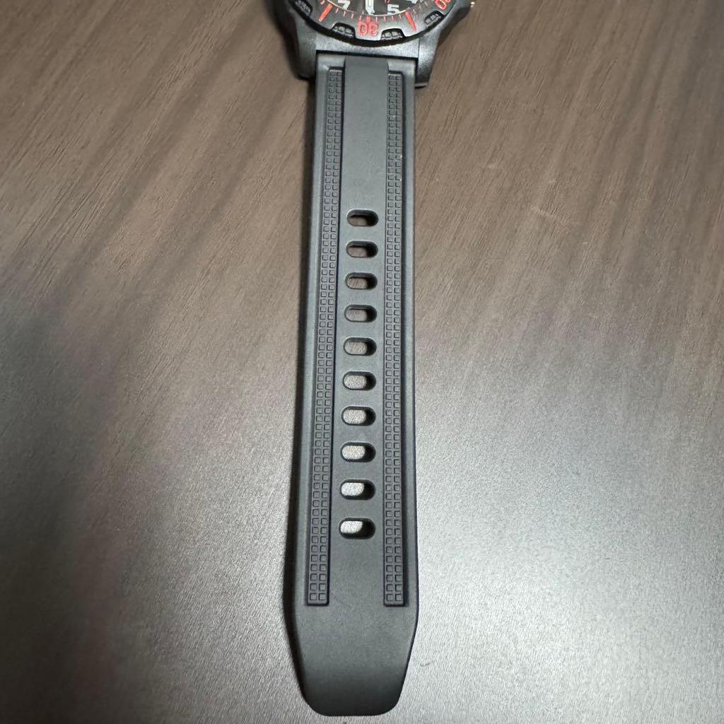 Used LUMINOX 8880 Sapphire glass