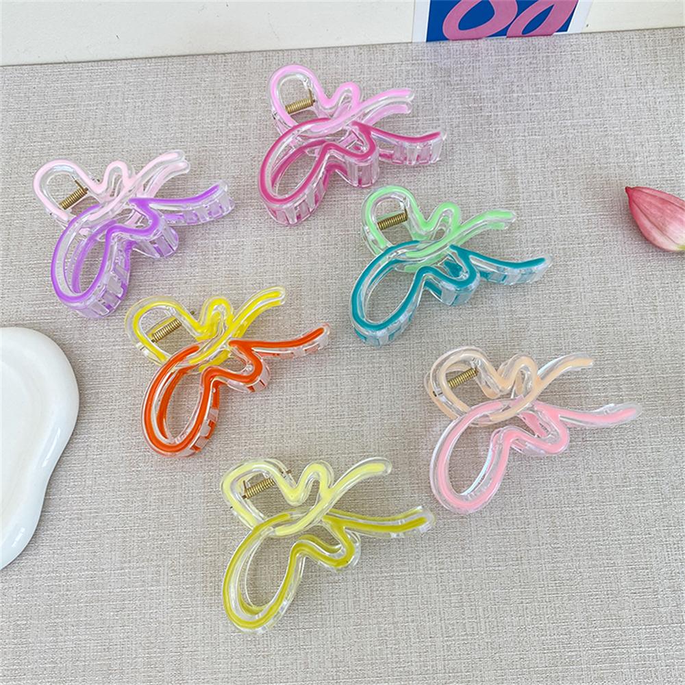 Sweet Gradient Hollow Butterfly Claw Clip Women  New Cute Temperament Pan Hair Shark Clip Girl Hair Accessories